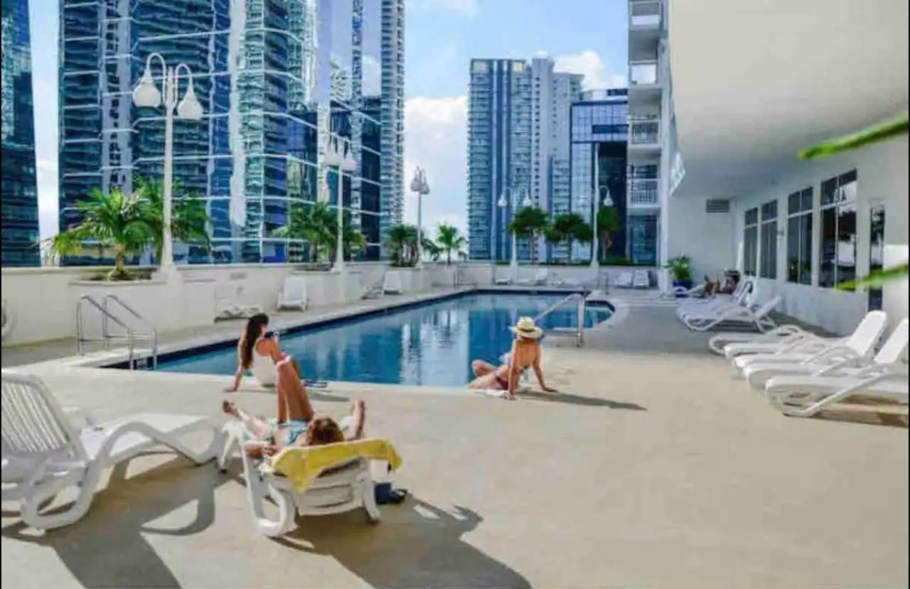 Stunning 2Br Condo Brickell-Waterviews-Freeparking Майами Экстерьер фото